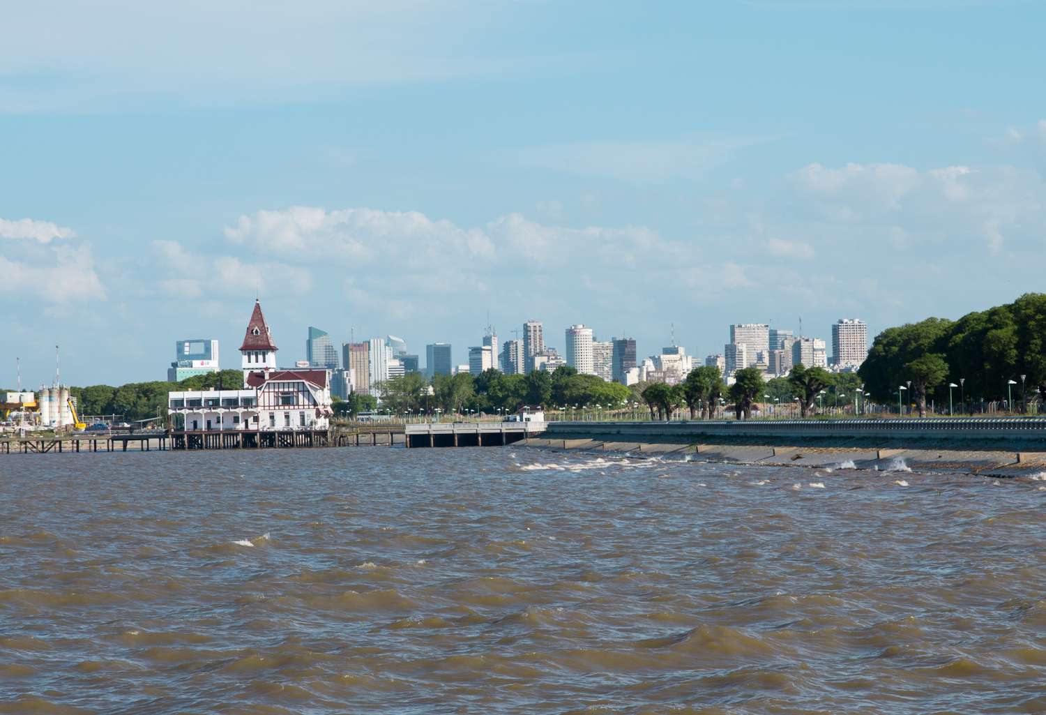 Tours In The Río de la Plata
