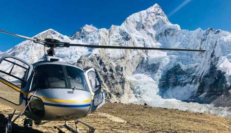 Vuelo En Helicóptero Al Campamento Base Del Everest
