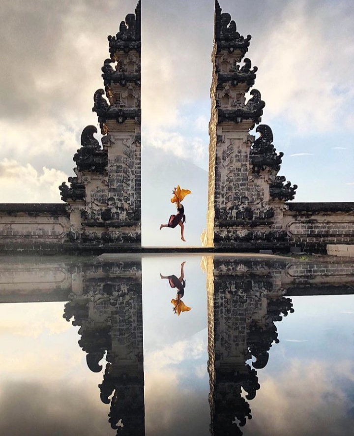 Bali Instagram Tour: Visit Lempuyang Temple & The Most Scenic Spots ...