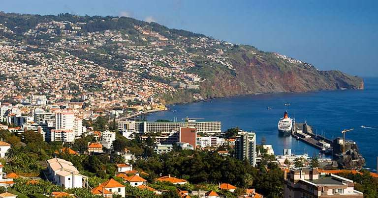 Madeira Island 4 Hour Guided Tour Of The Life Of Cristiano Ronaldo Experitour Com