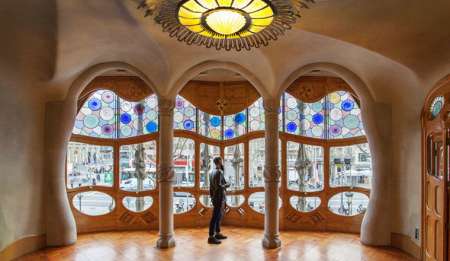 Barcelone: ​​Tour En Voilier, Visite De La Casa Battló Et De La Sagrada Familia