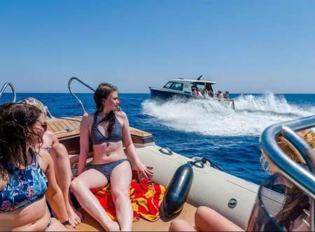 De Split: Passeio De Barco Privado Para A Gruta Azul E 5 Ilhas