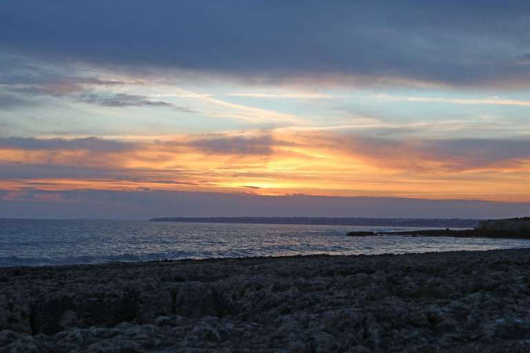 Albufeira & Vilamoura Sunset Kombi Tour With Wine Tasting And Local