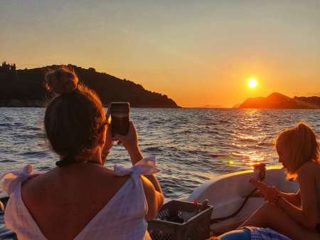 Dubrovnik: Capturez Un Coucher De Soleil Majestueux Lors D’Une Excursion En Bateau