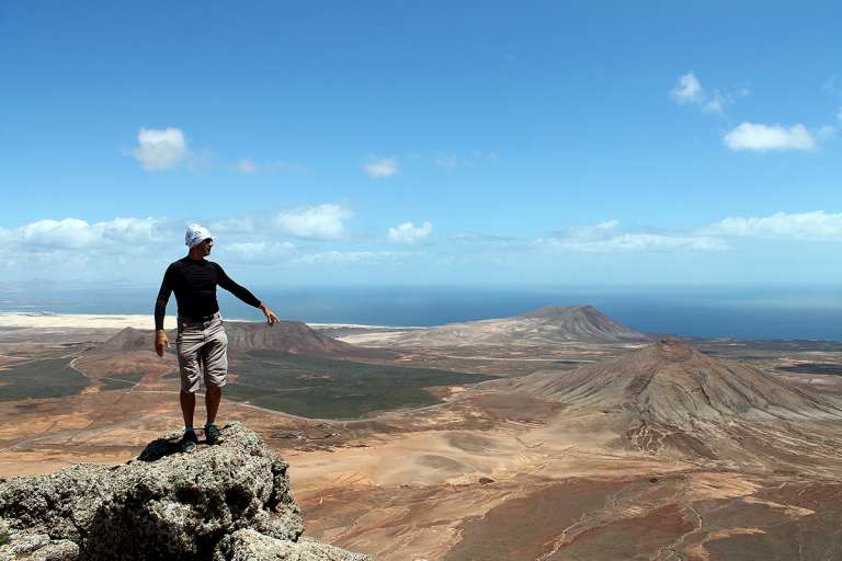 The Camel Route: Walk Up The Escanfraga Volcano In Fuerteventura Island ...