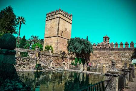 Cordoba: Guided Tour To Alcazar Dos Reis Cristianos