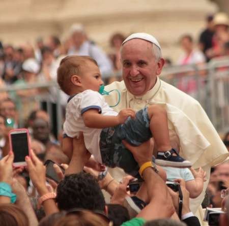 Rom: Ticketlieferung Für Die Anhörung Des Papstes Auf Dem Petersplatz