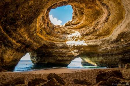 Portimão To Benagil: Adrenaline Wave – 90Mins Cave Tour