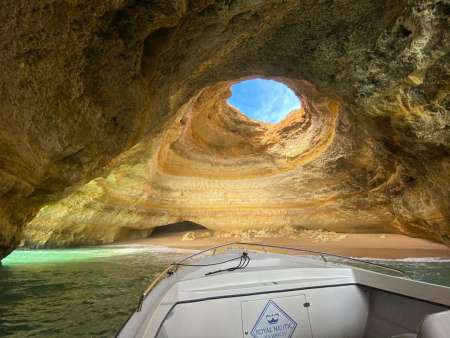 Paseo En Bote A Las Cuevas De Benagil Saliendo De Portimão